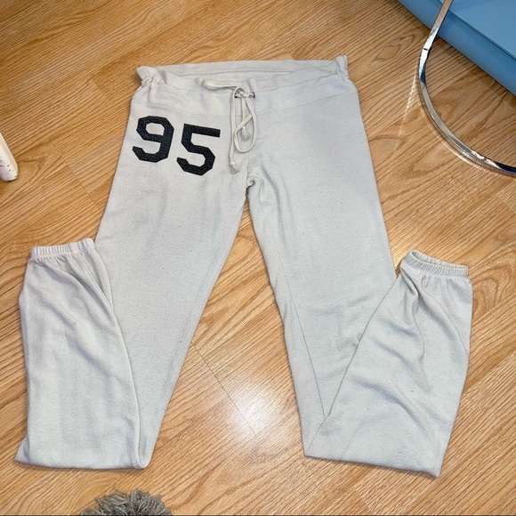 WILDFOX SWEATPANTS - Picture 2 of 7